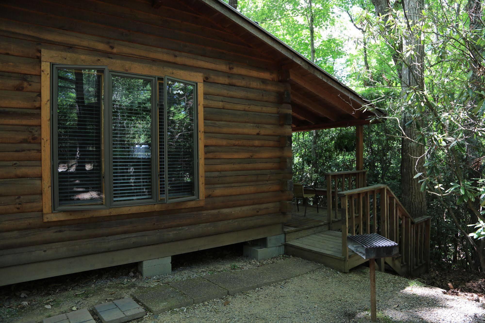 Linville Falls Campground, Rv Park, And Cabins Bagian luar foto
